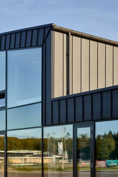 Mehr Bewegung hinter dem Stahl im Hobro Idrætscenter, Hobro Idrætscenter, Amerikavej 22, 9500 Hobro, Dänemark